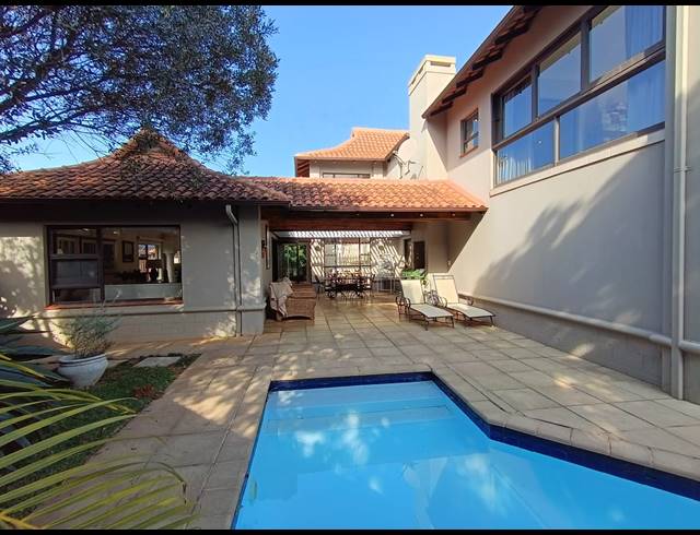 4 BEDROOM HOUSE FOR SALE IN PORT ZIMBALI ESTATE